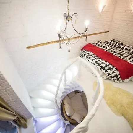 Apartment в центрі львова для 4-х гостей *